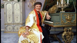 LIBERACE